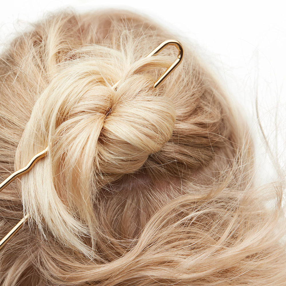 Hairpin Hairstyles for Travel and Second-Day Hair