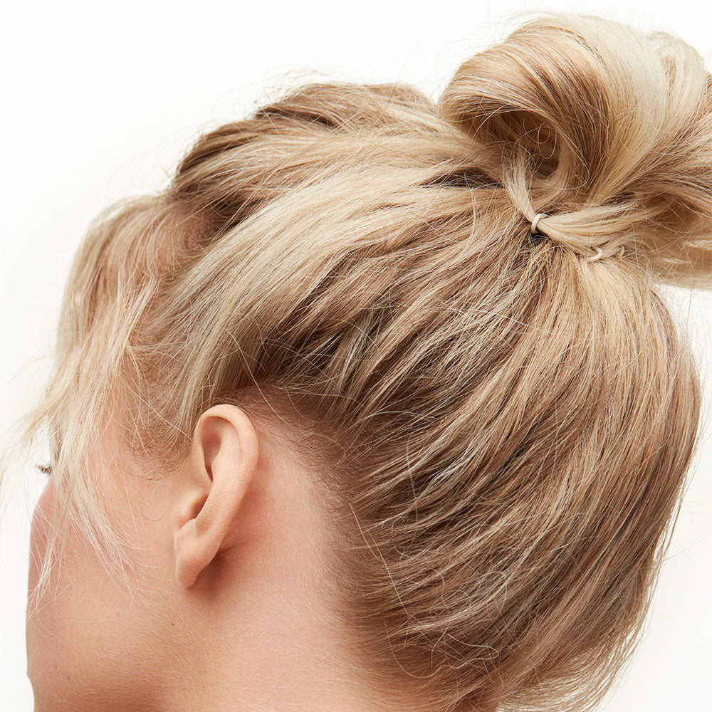 Prosecco pins in hair